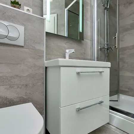 Kate * Podgora (Split-Dalmatia)