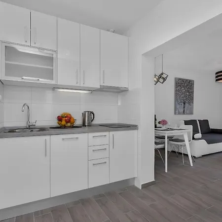 Kate * Podgora (Split-Dalmatia)