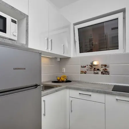 Kate * Podgora (Split-Dalmatia)